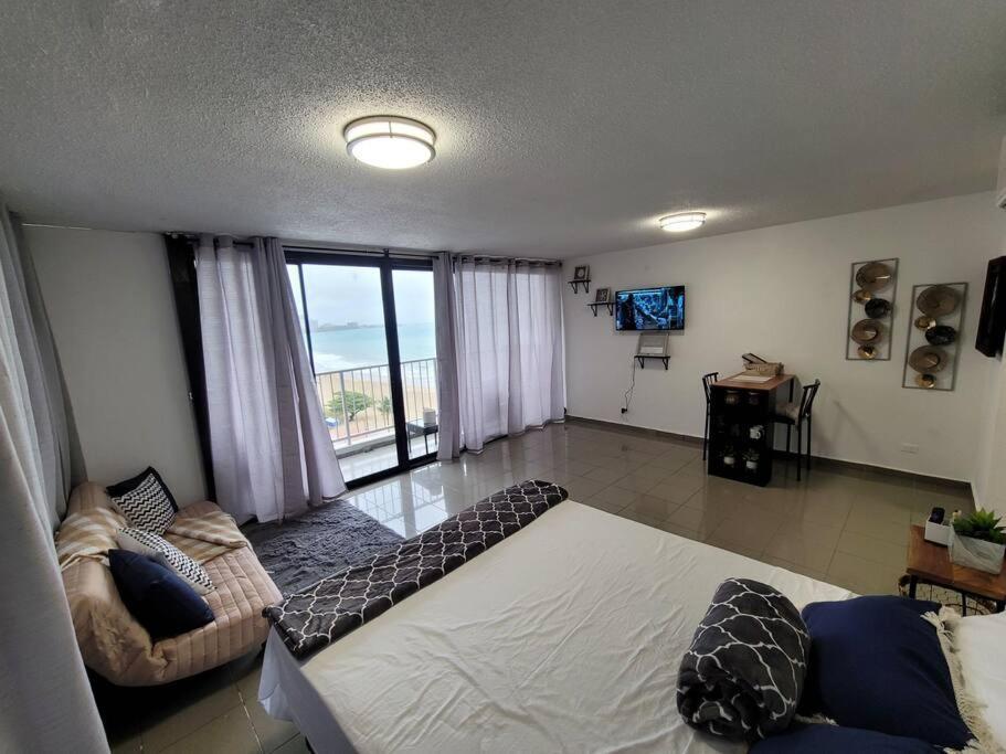 Coral Beach Studio W/ Ocean View سان خوان المظهر الخارجي الصورة
